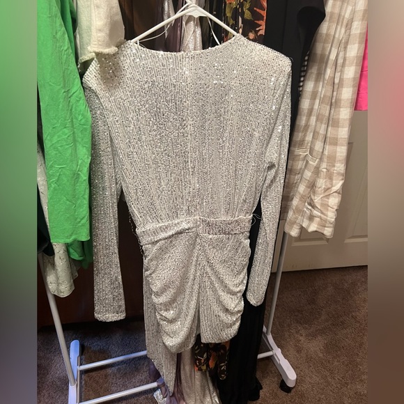 Fashion Nova Center Stage Sequin Mini Dress - White/Silver - Large - Never Worn - Picture 9 of 10